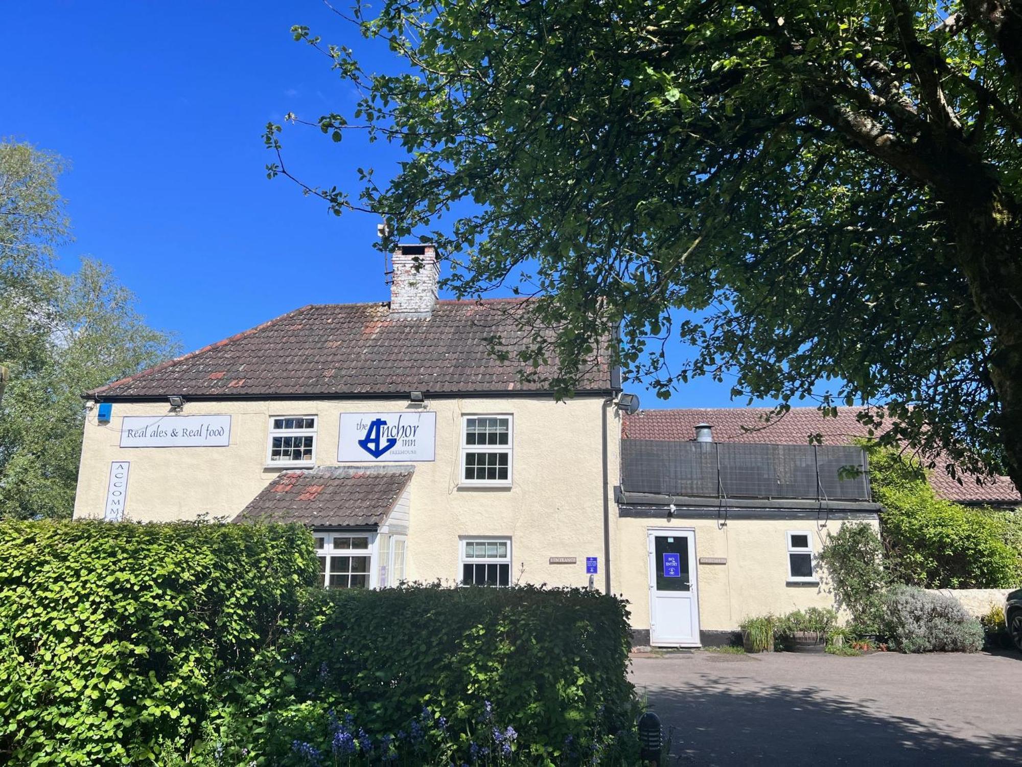 Anchor Inn Oake 外观 照片
