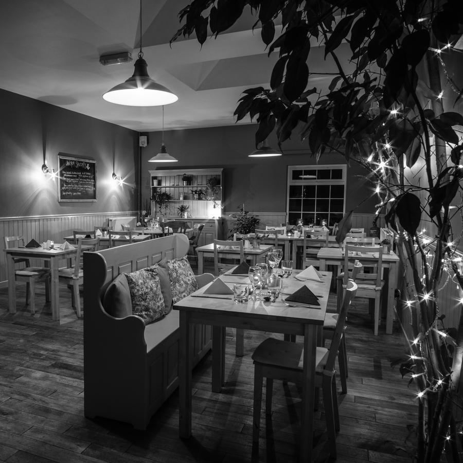Anchor Inn Oake 外观 照片